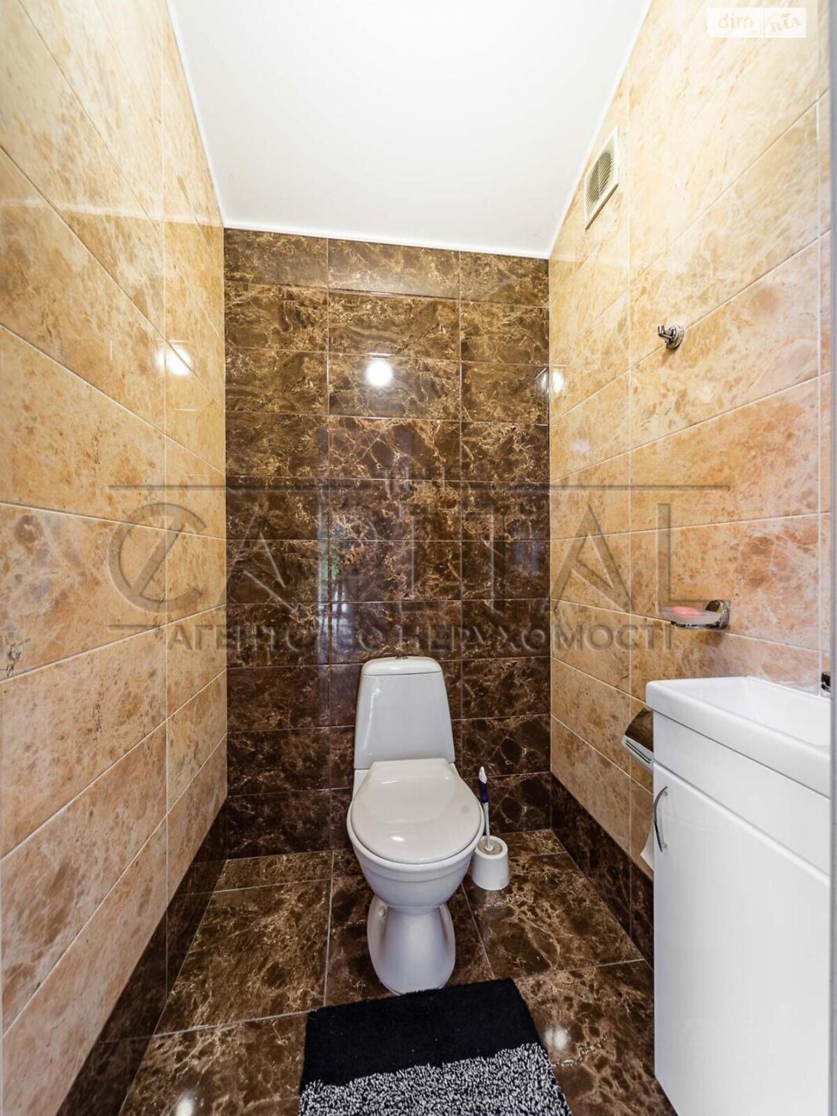 двухэтажный дом с гаражом, 300 кв. м, кирпич. Продажа в Тарасовке фото 1 двухэтажный дом с гаражом, 300 кв. м, кирпич. Продажа в Тарасовке фото 1