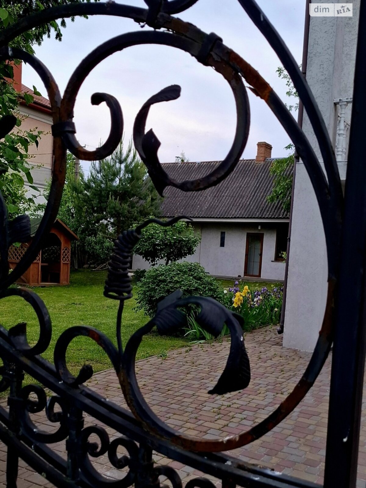 двоповерховий будинок з верандою, 308.3 кв. м, цегла. Продаж у Тарасове фото 1 двоповерховий будинок з верандою, 308.3 кв. м, цегла. Продаж у Тарасове фото 1