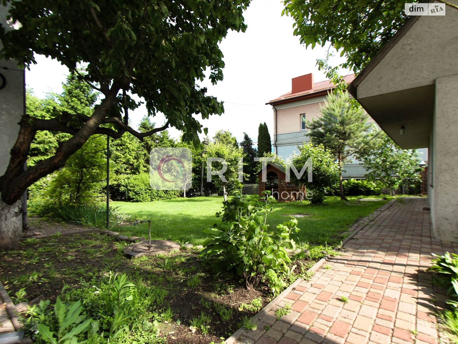 триповерховий будинок з гаражем, 308.3 кв. м, цегла. Продаж у Тарасове фото 1 триповерховий будинок з гаражем, 308.3 кв. м, цегла. Продаж у Тарасове фото 1