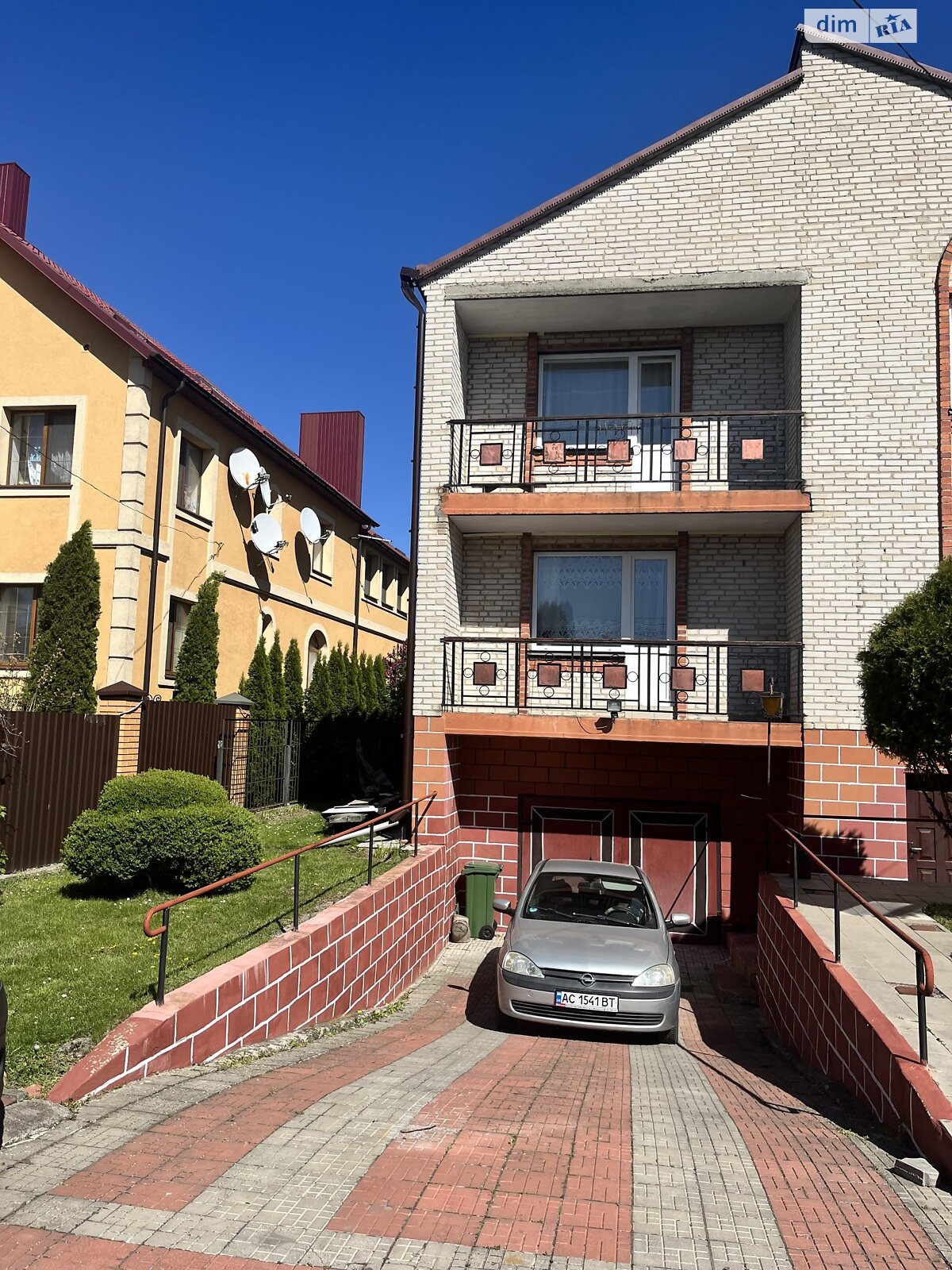 двоповерховий будинок бесідка, 290 кв. м, цегла. Продаж у Тарасове фото 1 двоповерховий будинок бесідка, 290 кв. м, цегла. Продаж у Тарасове фото 1