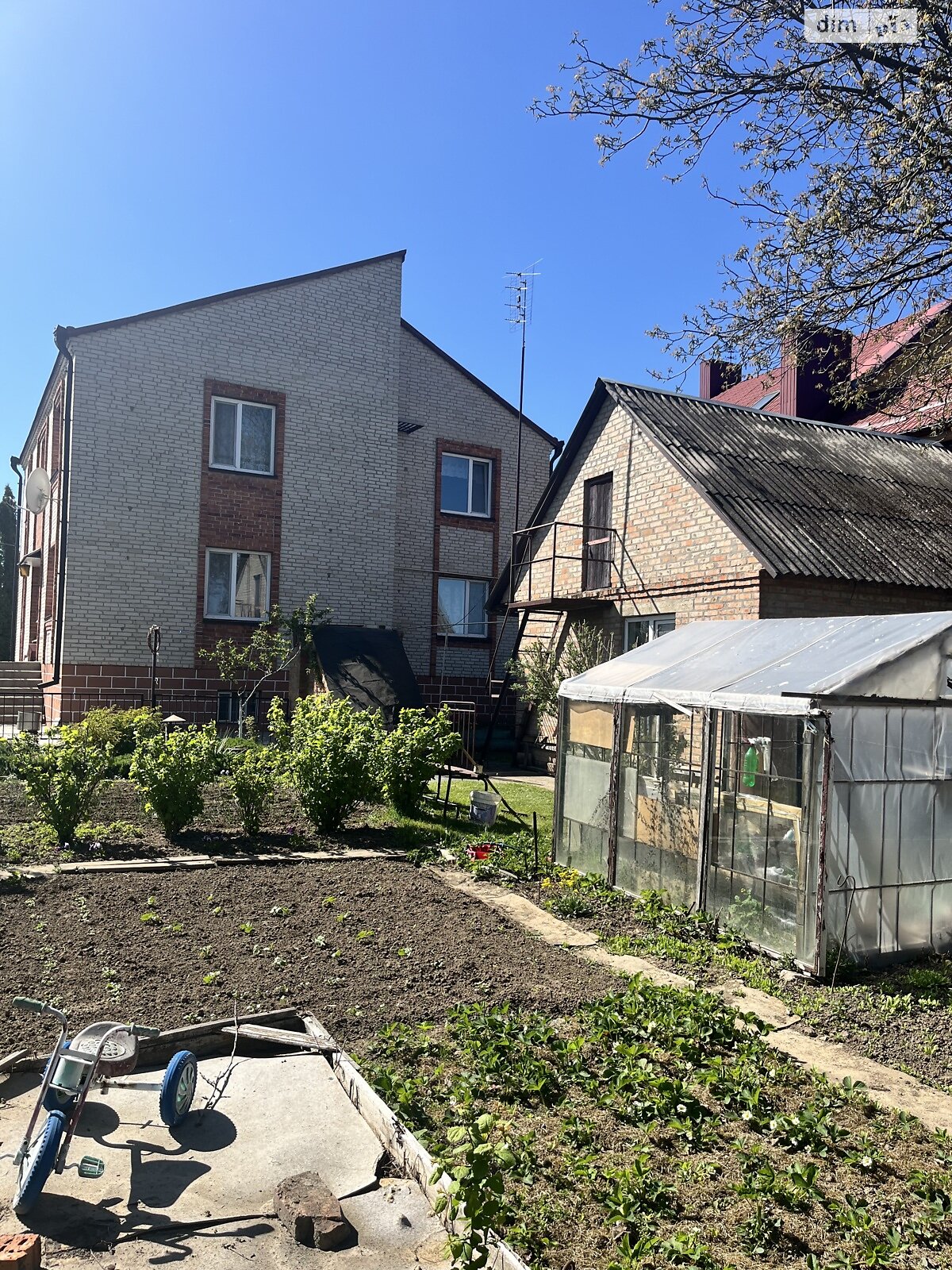 двоповерховий будинок бесідка, 290 кв. м, цегла. Продаж у Тарасове фото 1 двоповерховий будинок бесідка, 290 кв. м, цегла. Продаж у Тарасове фото 1