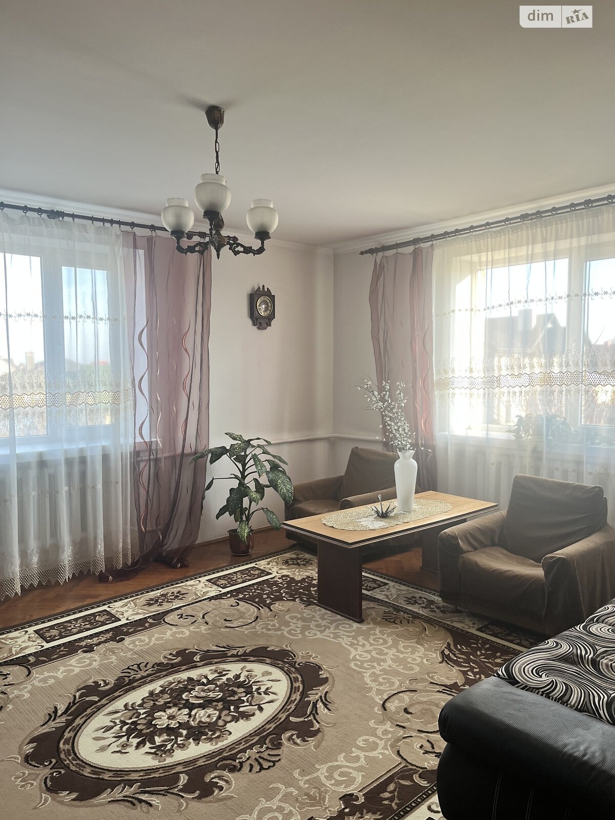 двоповерховий будинок бесідка, 290 кв. м, цегла. Продаж у Тарасове фото 1 двоповерховий будинок бесідка, 290 кв. м, цегла. Продаж у Тарасове фото 1