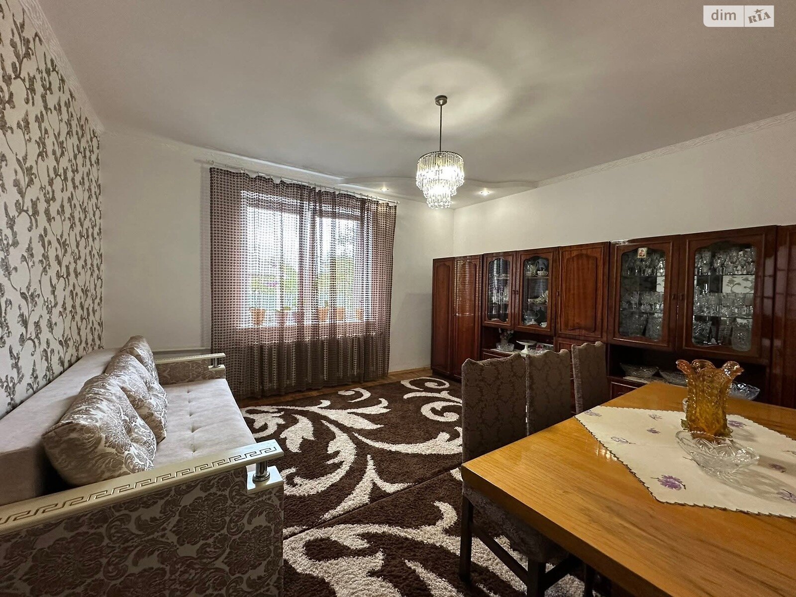 одноэтажный дом, 267 кв. м, кирпич. Продажа в Тарновцах фото 1 одноэтажный дом, 267 кв. м, кирпич. Продажа в Тарновцах фото 1