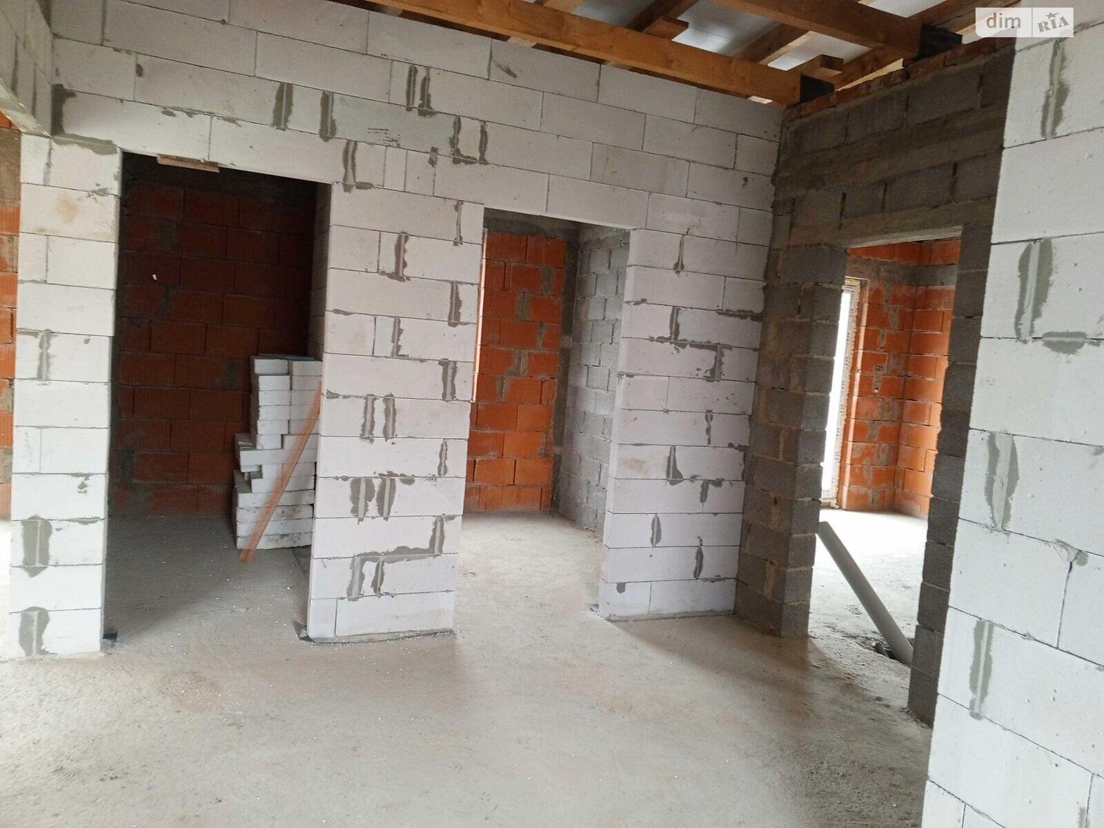 одноэтажный дом, 100 кв. м, кирпич. Продажа в Тарновцах фото 1