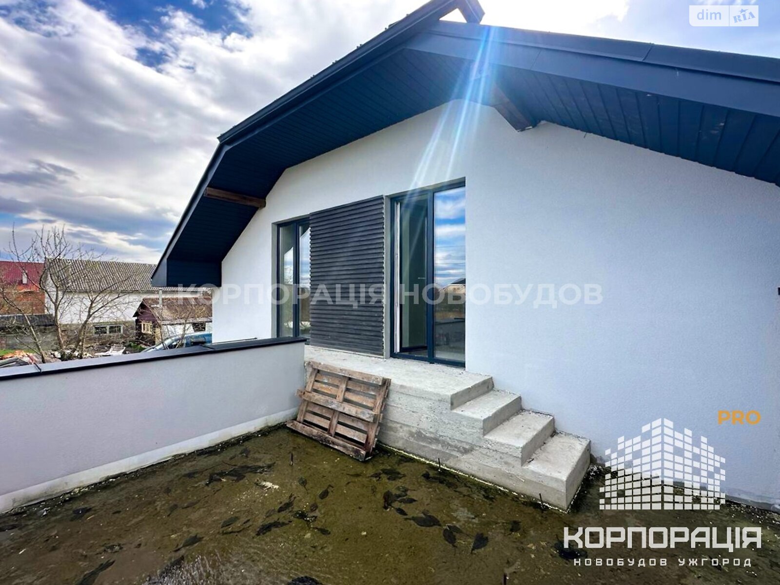 двухэтажный дом с балконом, 160 кв. м, кирпич. Продажа в Тарновцах фото 1 двухэтажный дом с балконом, 160 кв. м, кирпич. Продажа в Тарновцах фото 1
