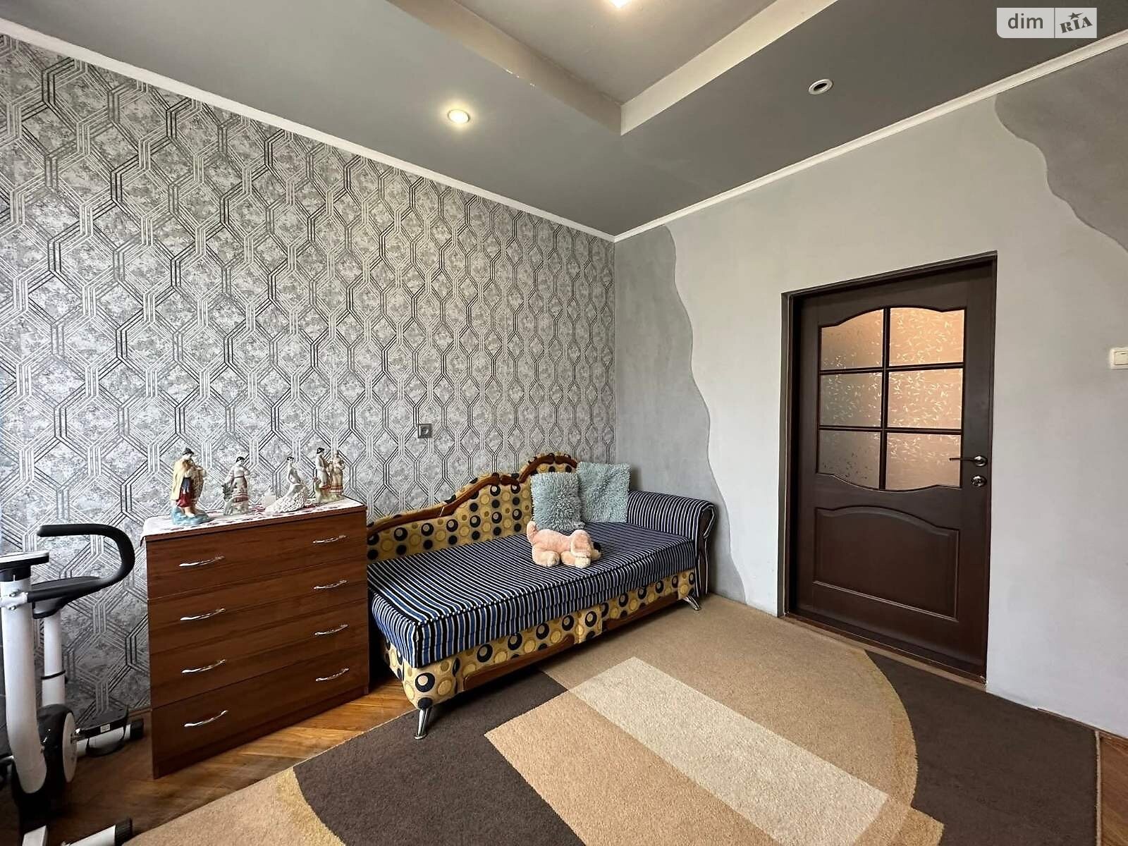 одноповерховий будинок з гаражем, 87 кв. м, цегла. Продаж у Тарнівцях фото 1 одноповерховий будинок з гаражем, 87 кв. м, цегла. Продаж у Тарнівцях фото 1