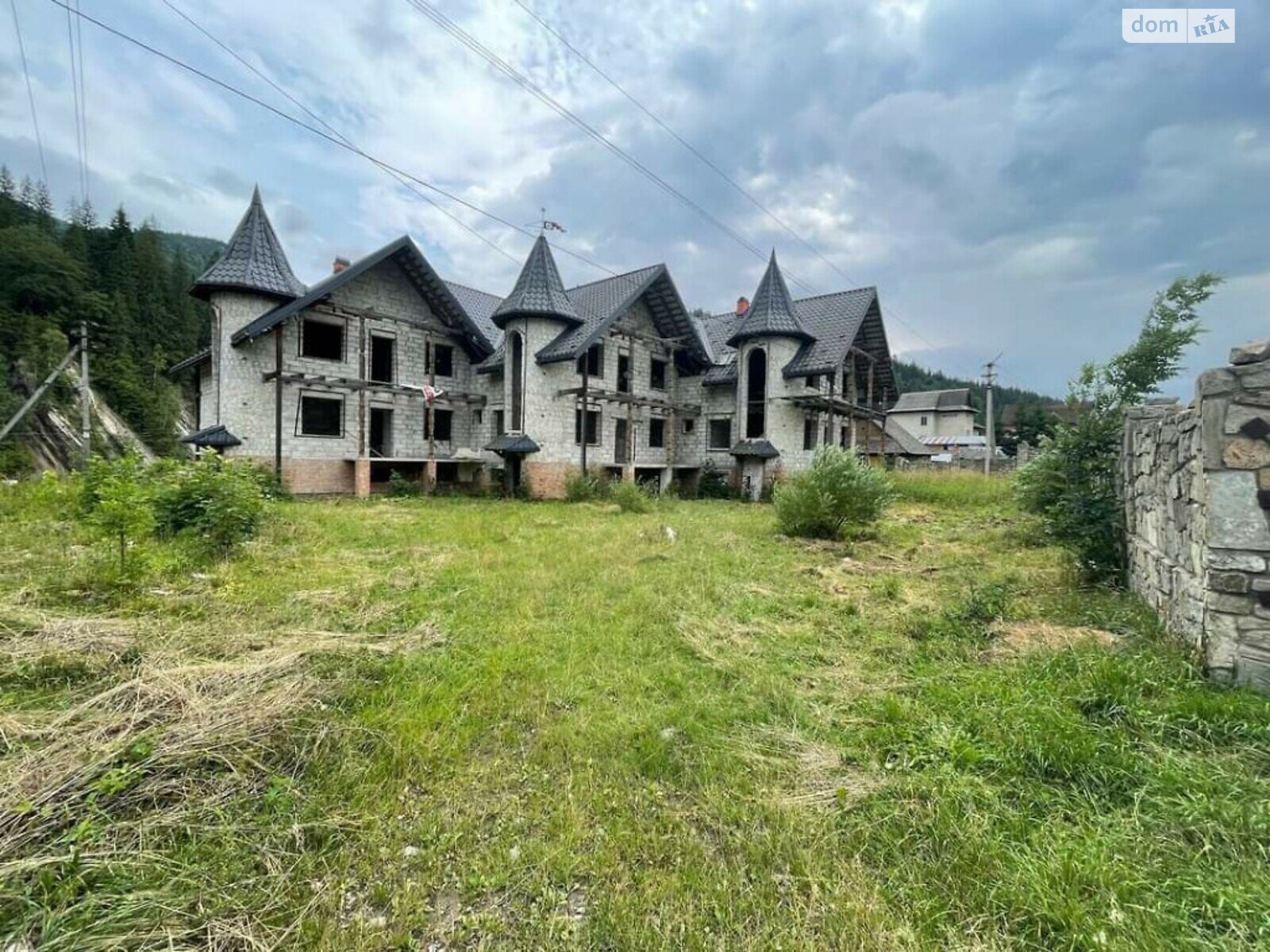 двухэтажный дом, 674 кв. м, кирпич. Продажа в Татарове фото 1