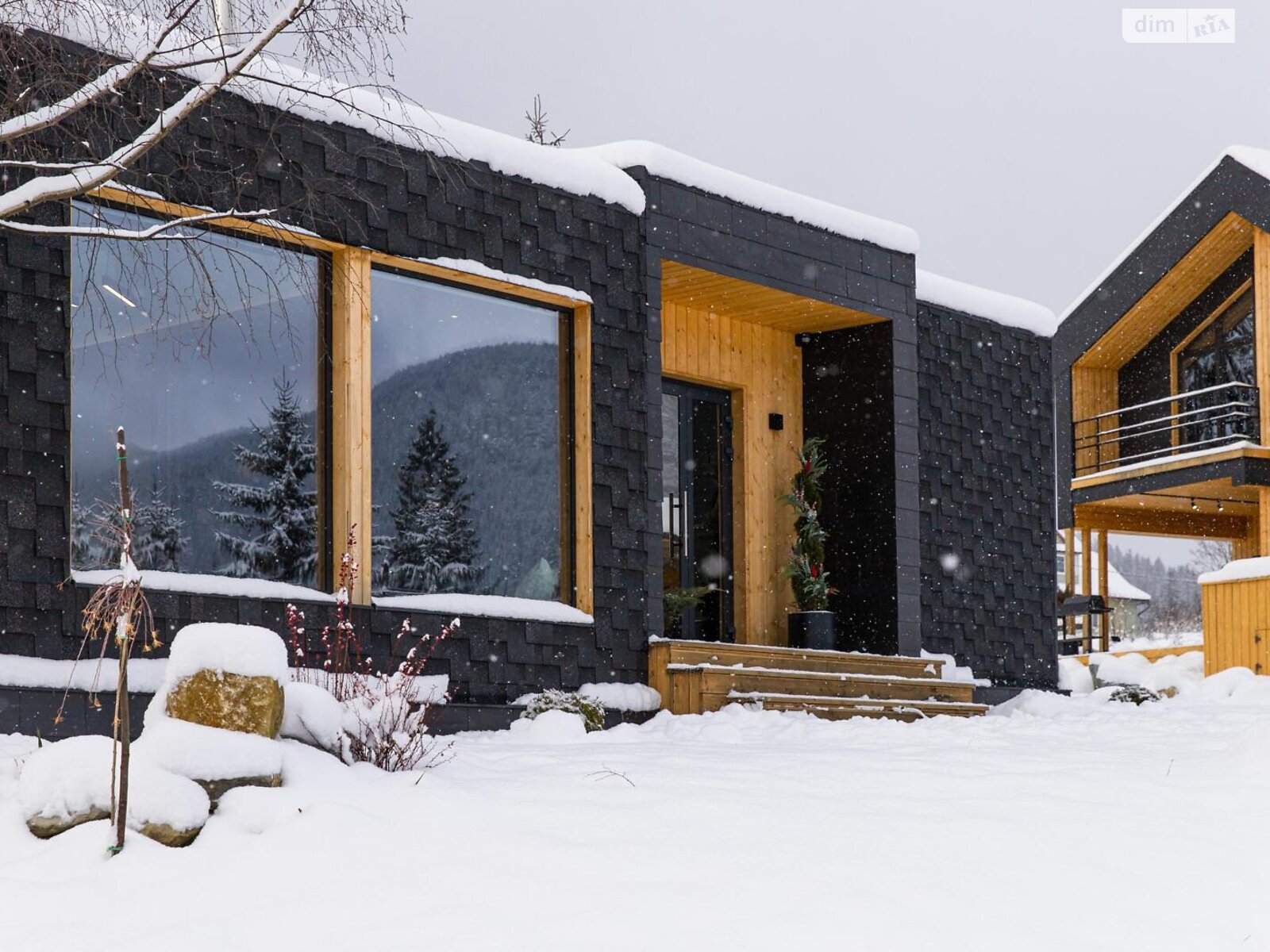 двухэтажный дом с верандой, 250 кв. м, СИП. Продажа в Татарове фото 1 двухэтажный дом с верандой, 250 кв. м, СИП. Продажа в Татарове фото 1