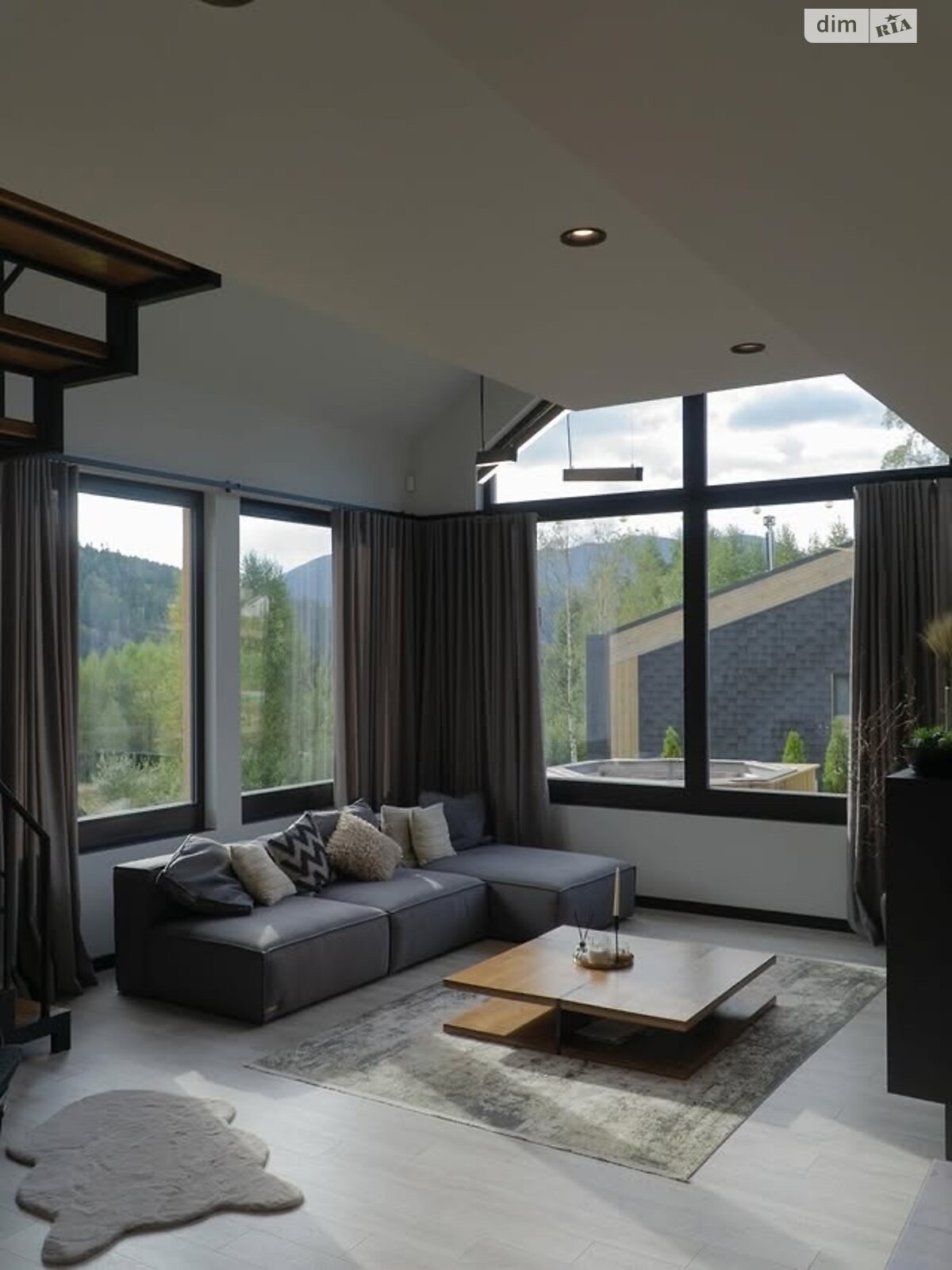 двухэтажный дом с верандой, 250 кв. м, СИП. Продажа в Татарове фото 1 двухэтажный дом с верандой, 250 кв. м, СИП. Продажа в Татарове фото 1