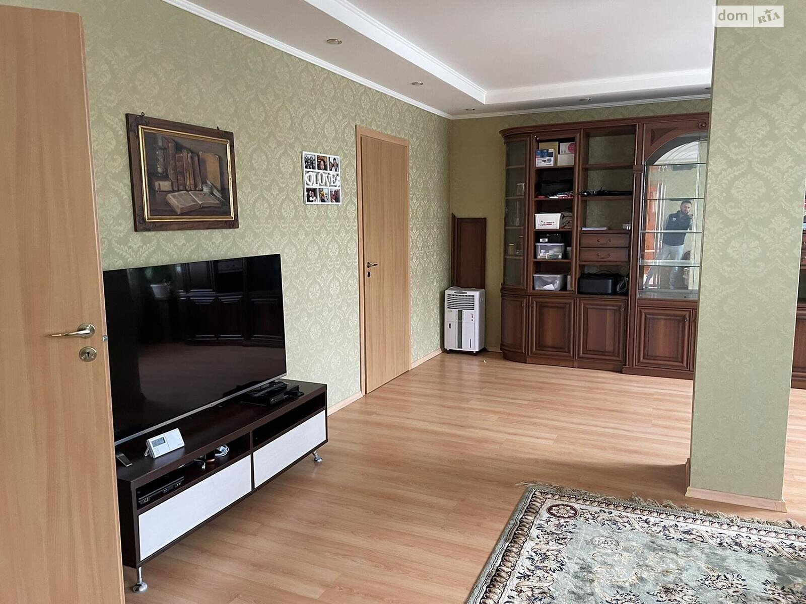 трехэтажный дом, 253 кв. м, газобетон. Продажа в Таценки фото 1