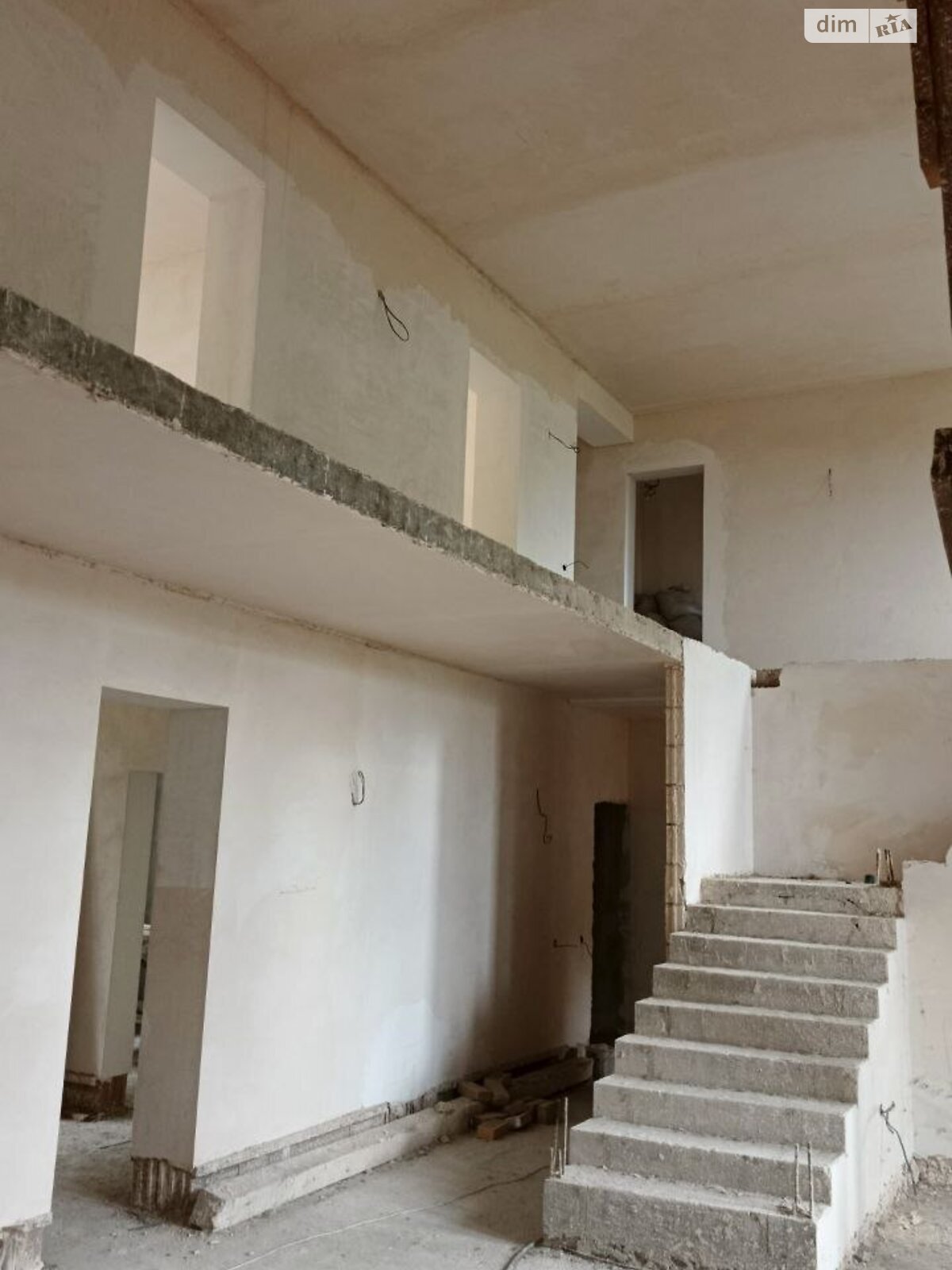 четырехэтажный дом, 600 кв. м, керамический блок. Продажа в Таценки фото 1 четырехэтажный дом, 600 кв. м, керамический блок. Продажа в Таценки фото 1