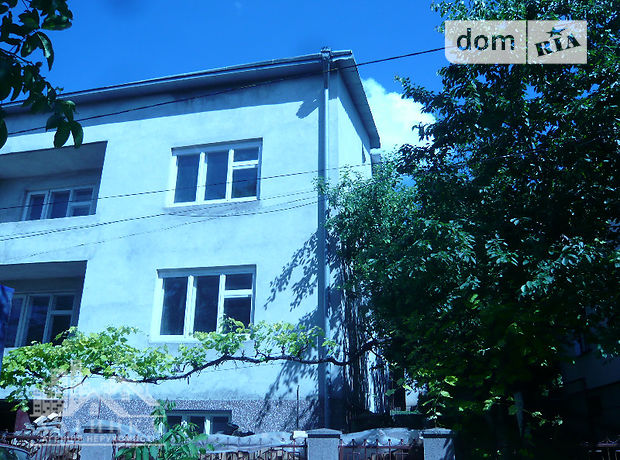трехэтажный дом, 330 кв. м, кирпич. Продажа в Тернополе район Канада фото 1 трехэтажный дом, 330 кв. м, кирпич. Продажа в Тернополе район Канада фото 1