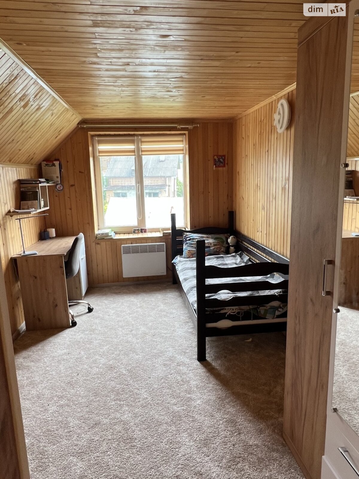 трехэтажный дом с мебелью, 149 кв. м, кирпич. Продажа в Лозовой фото 1 трехэтажный дом с мебелью, 149 кв. м, кирпич. Продажа в Лозовой фото 1