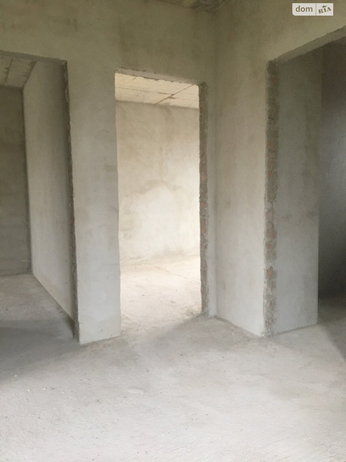 двухэтажный дом с гаражом, 150 кв. м, кирпич. Продажа в Байковцах фото 1