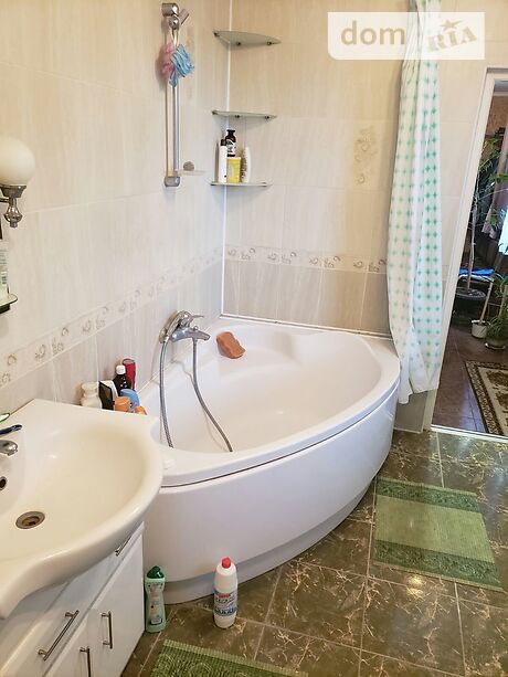 двухэтажный дом с садом, 319 кв. м, кирпич. Продажа в Байковцах (Тернопольская обл.) фото 1 двухэтажный дом с садом, 319 кв. м, кирпич. Продажа в Байковцах (Тернопольская обл.) фото 1
