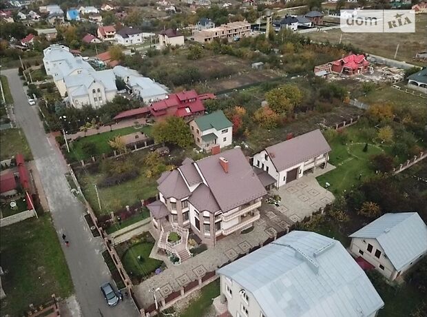трехэтажный дом с камином, 710 кв. м, кирпич. Продажа в Байковцах (Тернопольская обл.) фото 1 трехэтажный дом с камином, 710 кв. м, кирпич. Продажа в Байковцах (Тернопольская обл.) фото 1