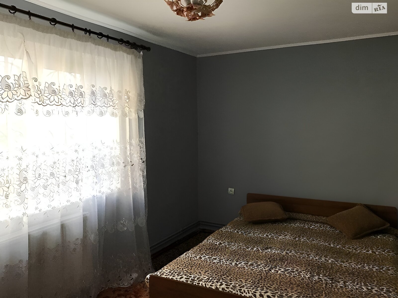 триповерховий будинок, 365 кв. м, кирпич. Продаж в undefined (Тернопільська обл.) фото 1 триповерховий будинок, 365 кв. м, кирпич. Продаж в undefined (Тернопільська обл.) фото 1