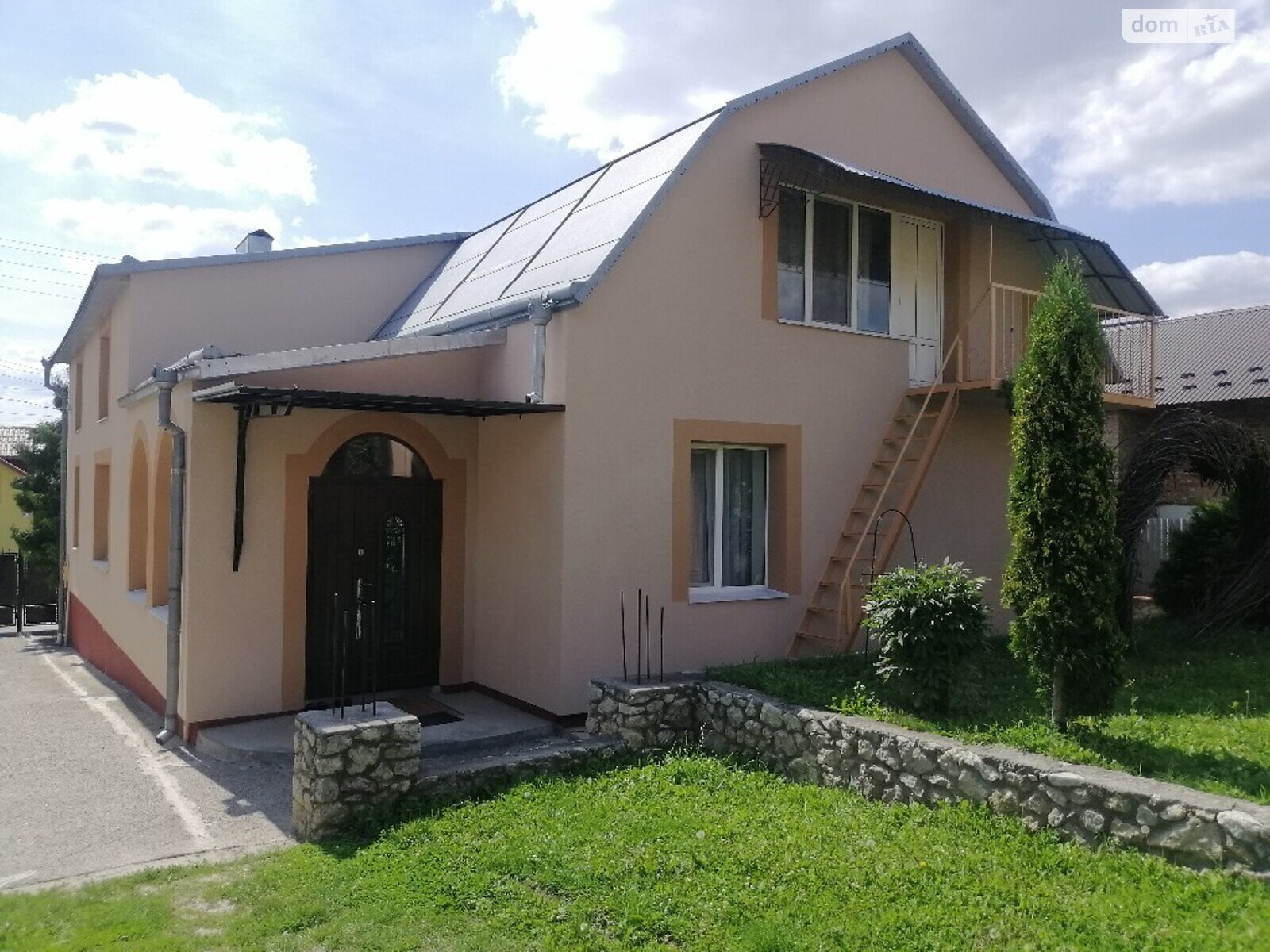 двухэтажный дом, 221 кв. м, кирпич. Продажа в Байковцах фото 1