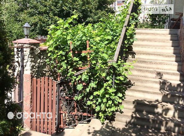 двухэтажный дом с садом, 393 кв. м, кирпич. Продажа в Березовице (Тернопольская обл.) фото 1 двухэтажный дом с садом, 393 кв. м, кирпич. Продажа в Березовице (Тернопольская обл.) фото 1
