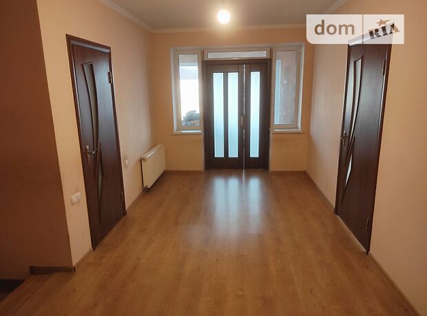 трехэтажный дом с садом, 214 кв. м, кирпич. Продажа в Березовице (Тернопольская обл.) фото 1 трехэтажный дом с садом, 214 кв. м, кирпич. Продажа в Березовице (Тернопольская обл.) фото 1