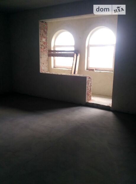 трехэтажный дом с садом, 400 кв. м, кирпич. Продажа в Биле (Тернопольская обл.) фото 1 трехэтажный дом с садом, 400 кв. м, кирпич. Продажа в Биле (Тернопольская обл.) фото 1