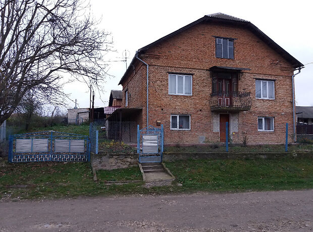 двухэтажный дом с садом, 250 кв. м, кирпич. Продажа в Билоскирке (Тернопольская обл.) фото 1 двухэтажный дом с садом, 250 кв. м, кирпич. Продажа в Билоскирке (Тернопольская обл.) фото 1
