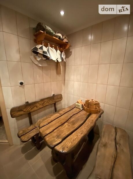 двухэтажный дом с садом, 480 кв. м, кирпич. Продажа в Довжанке (Тернопольская обл.) фото 1 двухэтажный дом с садом, 480 кв. м, кирпич. Продажа в Довжанке (Тернопольская обл.) фото 1