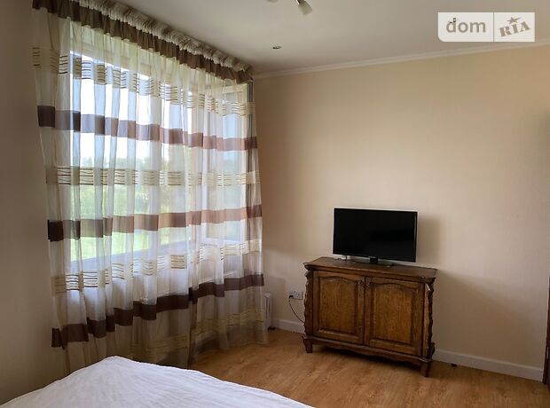 двухэтажный дом с садом, 480 кв. м, кирпич. Продажа в Довжанке (Тернопольская обл.) фото 1 двухэтажный дом с садом, 480 кв. м, кирпич. Продажа в Довжанке (Тернопольская обл.) фото 1