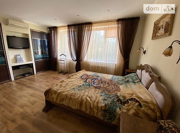 двухэтажный дом с садом, 480 кв. м, кирпич. Продажа в Довжанке (Тернопольская обл.) фото 1 двухэтажный дом с садом, 480 кв. м, кирпич. Продажа в Довжанке (Тернопольская обл.) фото 1