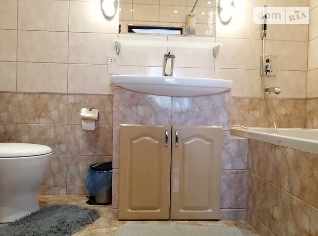 двухэтажный дом с садом, 480 кв. м, кирпич. Продажа в Довжанке (Тернопольская обл.) фото 1 двухэтажный дом с садом, 480 кв. м, кирпич. Продажа в Довжанке (Тернопольская обл.) фото 1