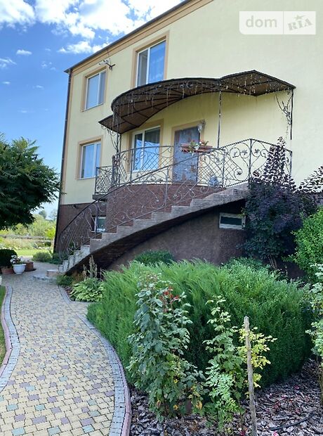 двухэтажный дом с садом, 480 кв. м, кирпич. Продажа в Довжанке (Тернопольская обл.) фото 1 двухэтажный дом с садом, 480 кв. м, кирпич. Продажа в Довжанке (Тернопольская обл.) фото 1