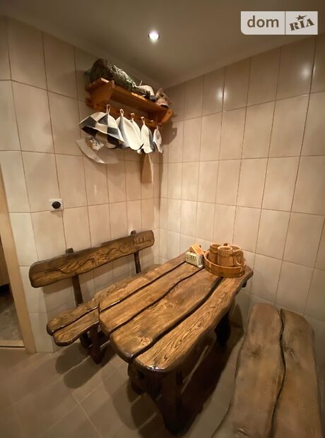 двухэтажный дом с садом, 480 кв. м, кирпич. Продажа в Довжанке (Тернопольская обл.) фото 1 двухэтажный дом с садом, 480 кв. м, кирпич. Продажа в Довжанке (Тернопольская обл.) фото 1