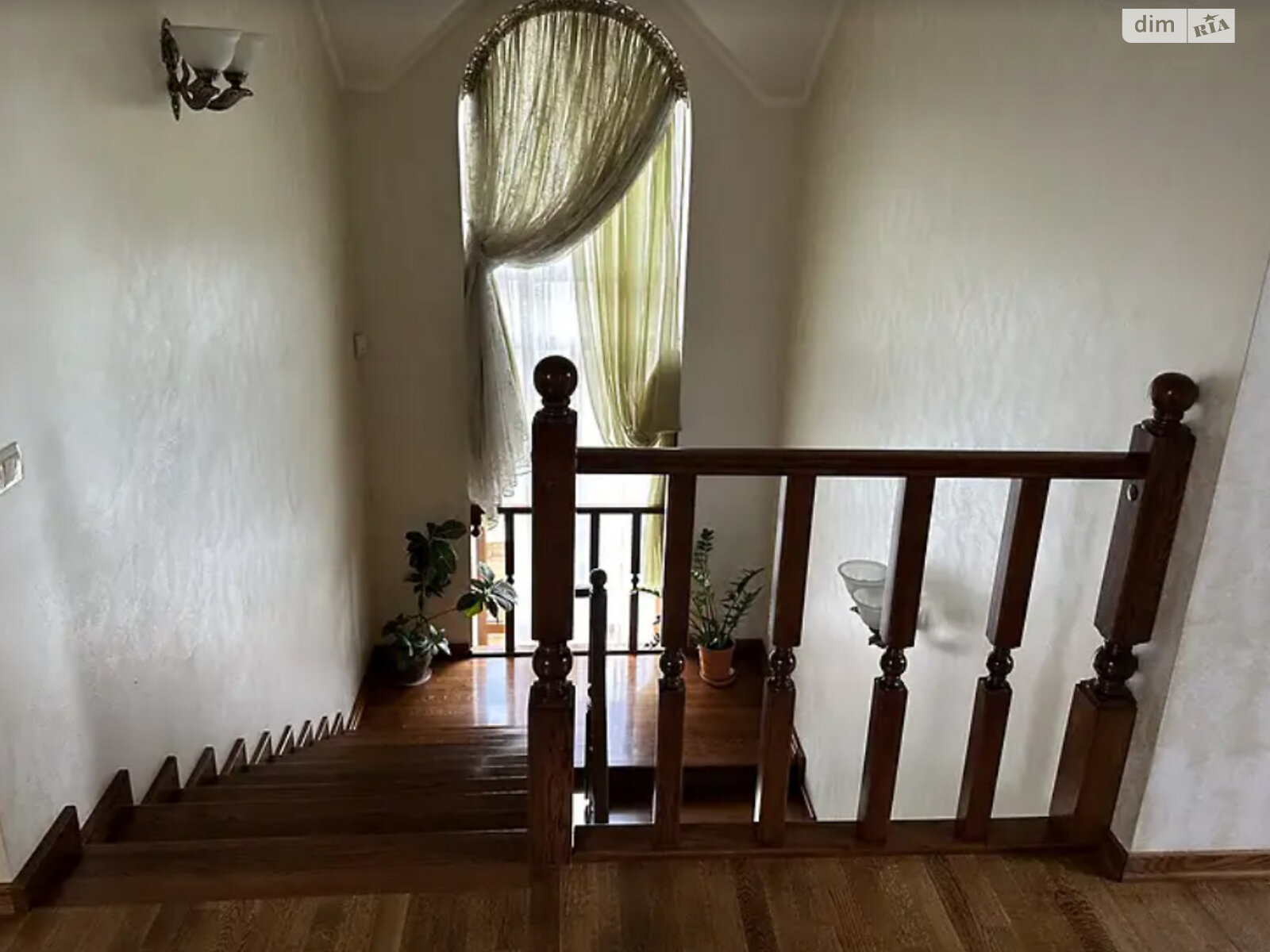 двухэтажный дом, 419 кв. м, цегла. Продажа в Тернополе фото 1 двухэтажный дом, 419 кв. м, цегла. Продажа в Тернополе фото 1