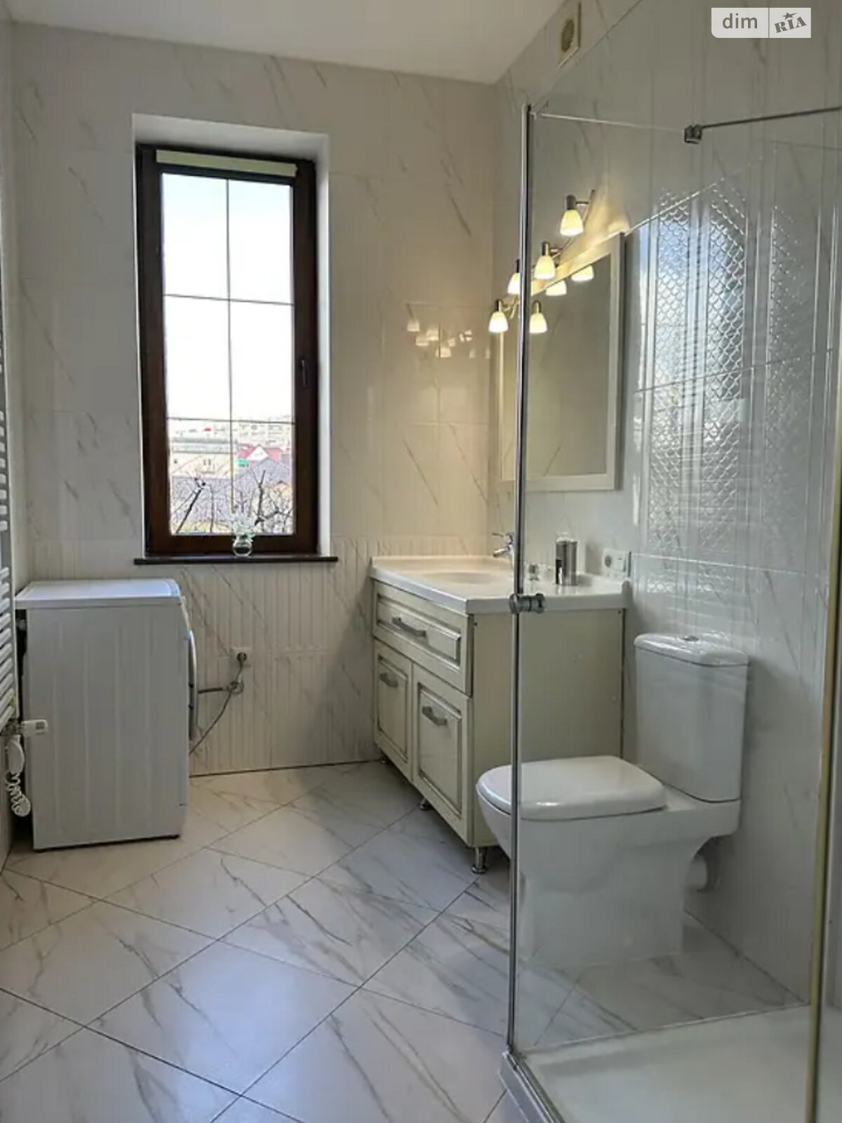 двухэтажный дом, 419 кв. м, цегла. Продажа в Тернополе фото 1 двухэтажный дом, 419 кв. м, цегла. Продажа в Тернополе фото 1