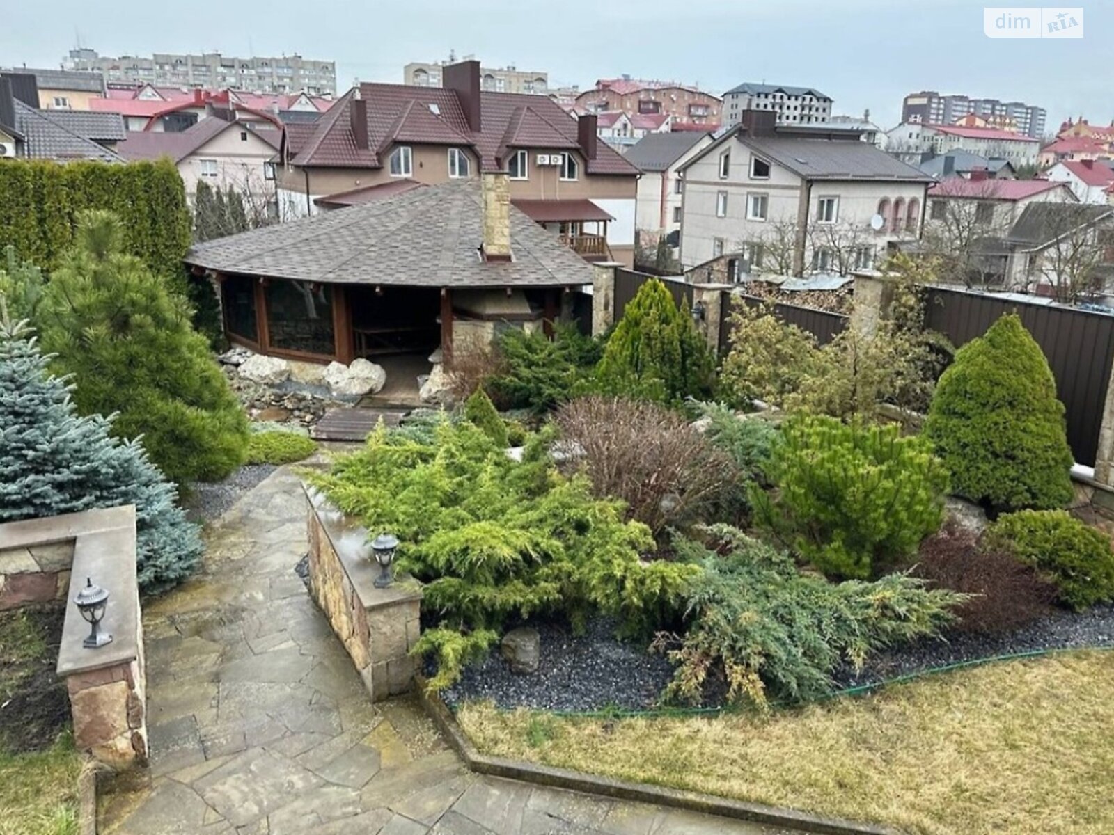 двухэтажный дом, 419 кв. м, цегла. Продажа в Тернополе фото 1 двухэтажный дом, 419 кв. м, цегла. Продажа в Тернополе фото 1