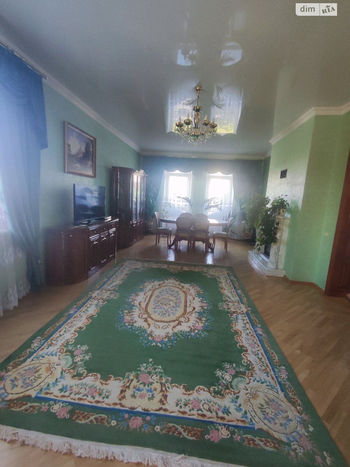 двухэтажный дом с балконом, 320 кв. м, кирпич. Продажа в Тернополе район Дружба фото 1