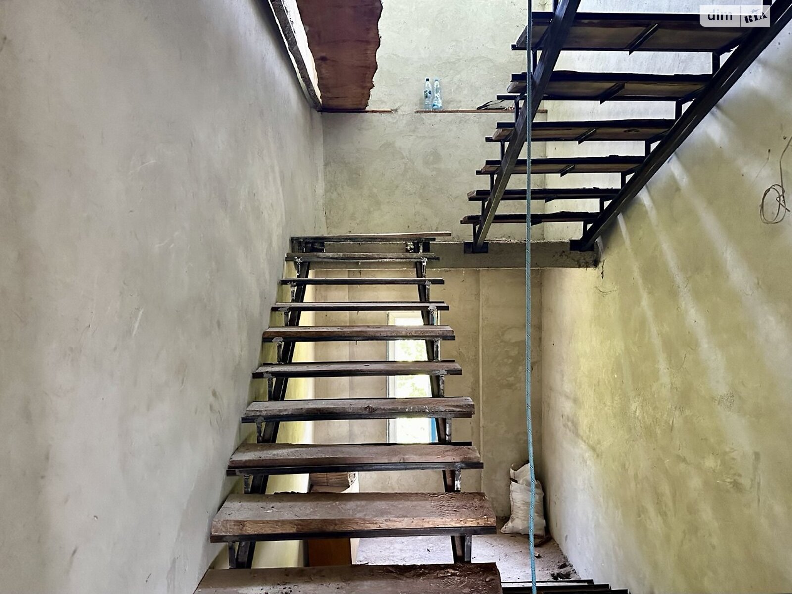 триповерховий будинок з верандою, 639 кв. м, цегла. Продаж в Тернополі, район Дружба фото 1 триповерховий будинок з верандою, 639 кв. м, цегла. Продаж в Тернополі, район Дружба фото 1