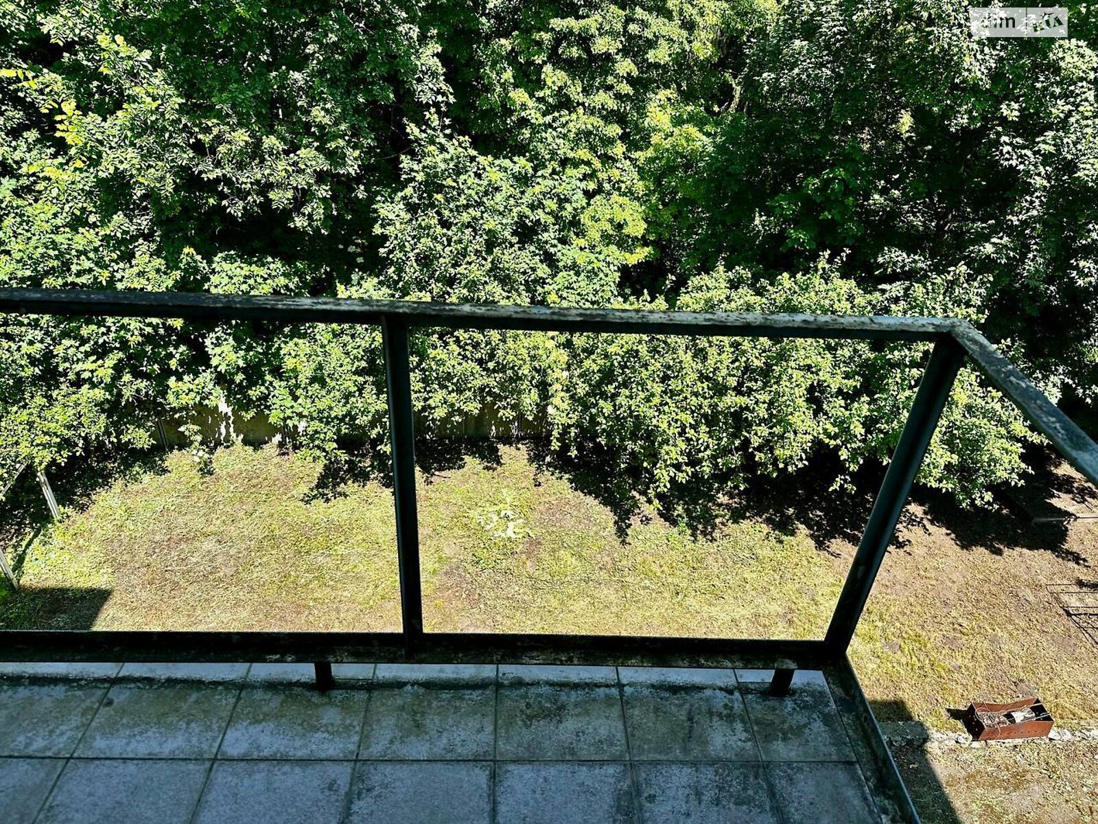 триповерховий будинок з верандою, 639 кв. м, цегла. Продаж в Тернополі, район Дружба фото 1 триповерховий будинок з верандою, 639 кв. м, цегла. Продаж в Тернополі, район Дружба фото 1