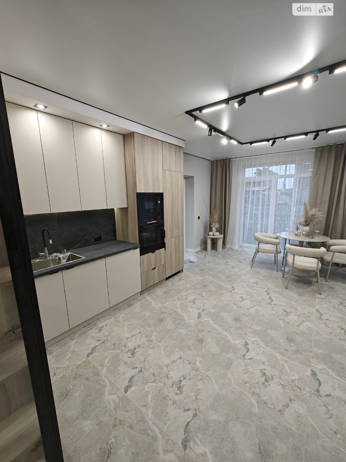 двухэтажный дом, 107 кв. м, кирпич. Продажа в Петрикове фото 1 двухэтажный дом, 107 кв. м, кирпич. Продажа в Петрикове фото 1