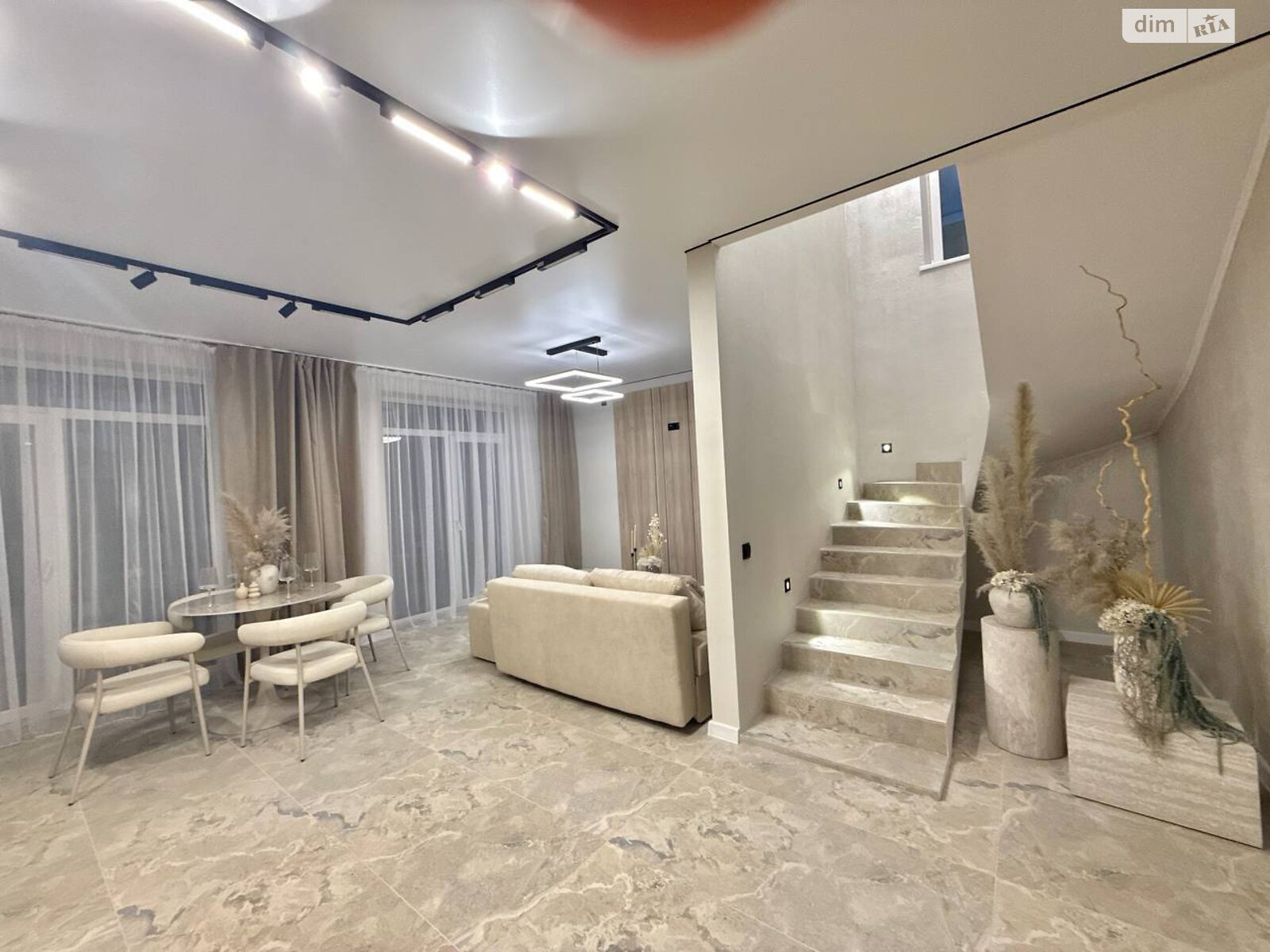 двоповерховий будинок, 120 кв. м, кирпич. Продаж у Петрикові фото 1