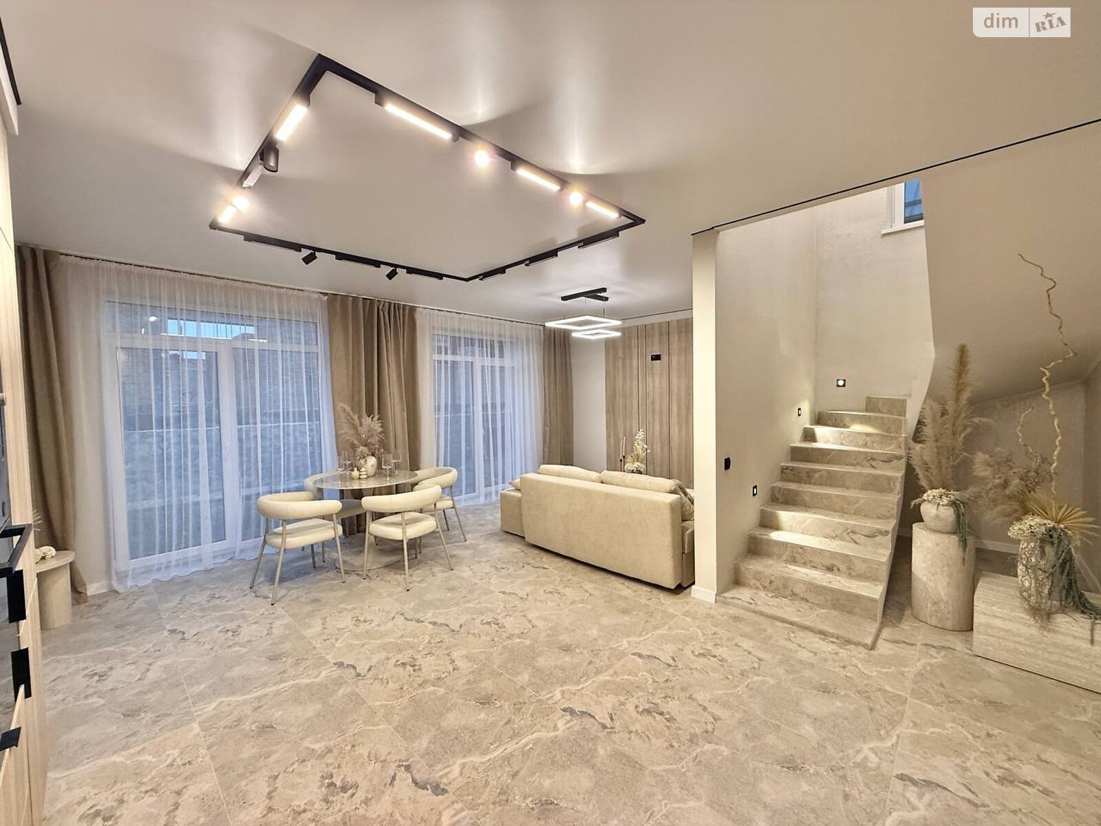 двоповерховий будинок, 120 кв. м, кирпич. Продаж у Петрикові фото 1