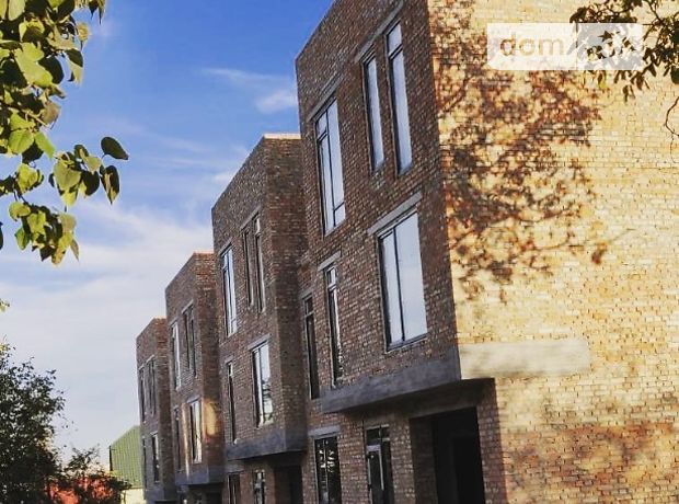 трехэтажный дом с террасой, 230 кв. м, кирпич. Продажа в Тернополе район Дружба фото 1 трехэтажный дом с террасой, 230 кв. м, кирпич. Продажа в Тернополе район Дружба фото 1