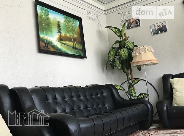 двухэтажный дом с садом, 113 кв. м, кирпич. Продажа в Тернополе район Дружба фото 1 двухэтажный дом с садом, 113 кв. м, кирпич. Продажа в Тернополе район Дружба фото 1