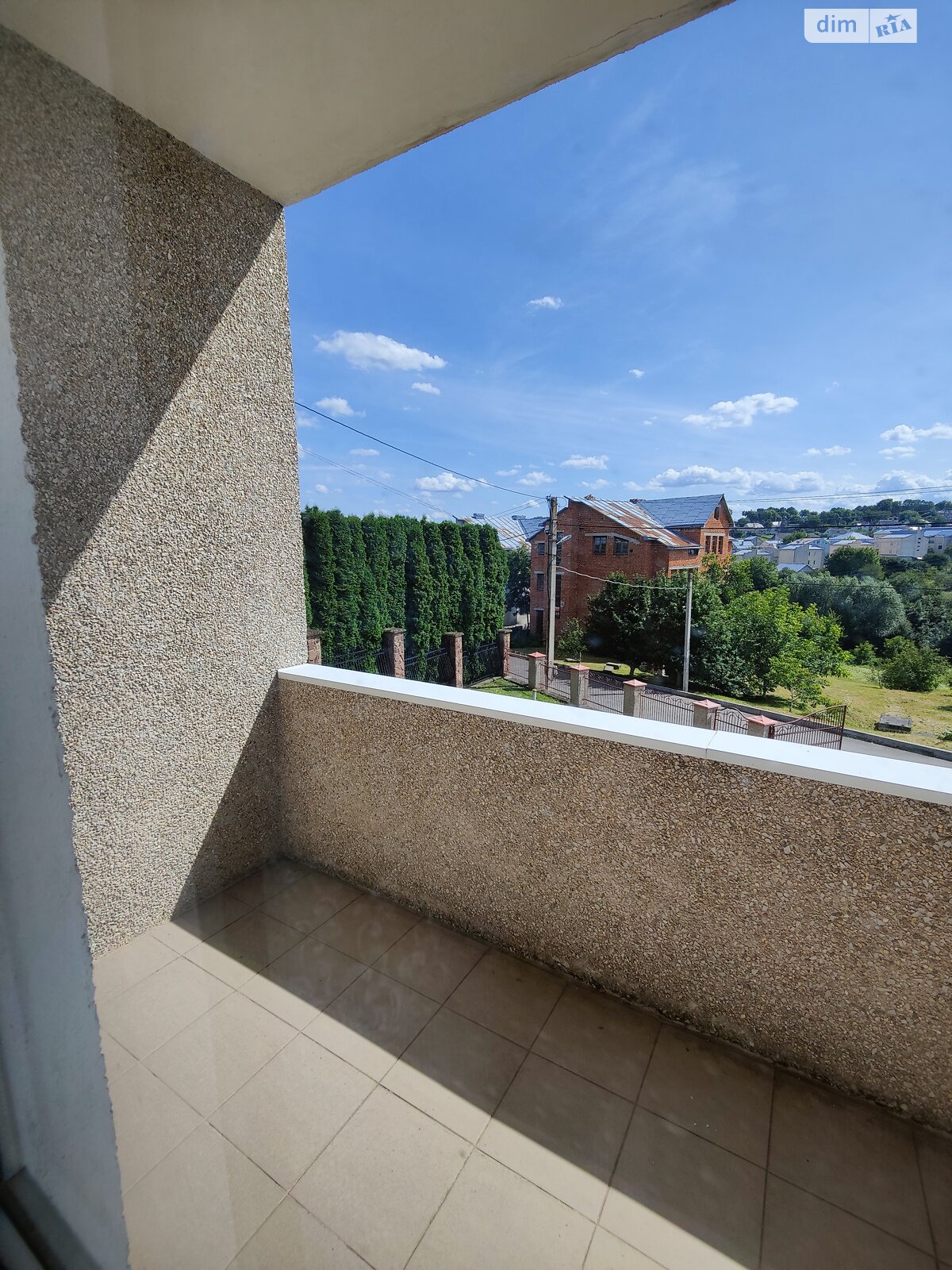 двухэтажный дом с гаражом, 228 кв. м, кирпич. Продажа в Тернополе район Дружба фото 1 двухэтажный дом с гаражом, 228 кв. м, кирпич. Продажа в Тернополе район Дружба фото 1