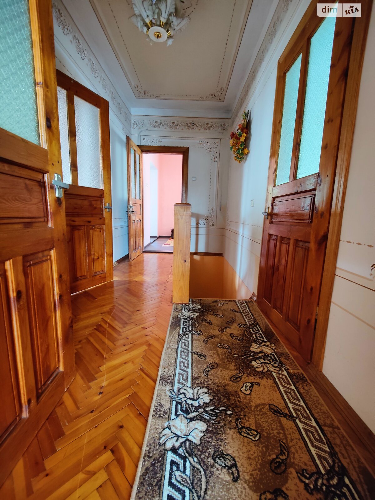 двухэтажный дом с гаражом, 228 кв. м, кирпич. Продажа в Тернополе район Дружба фото 1 двухэтажный дом с гаражом, 228 кв. м, кирпич. Продажа в Тернополе район Дружба фото 1