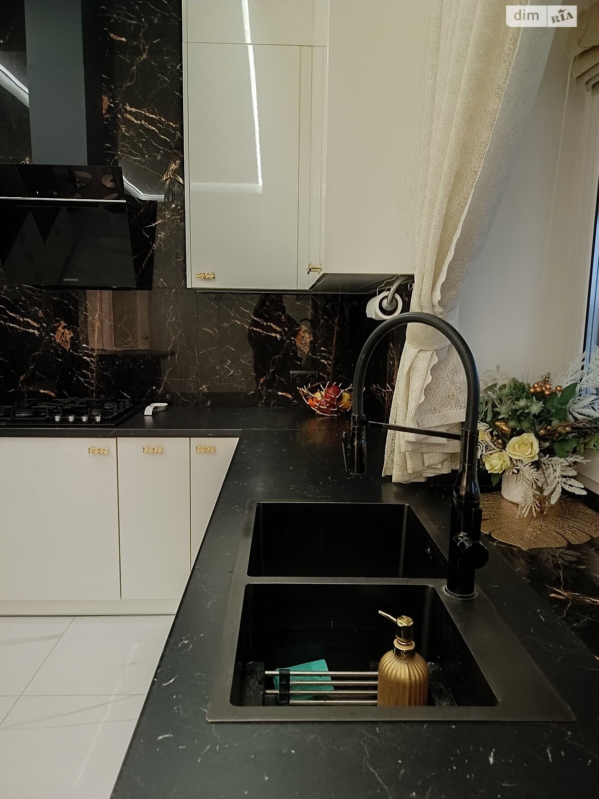 двухэтажный дом, 180 кв. м, кирпич. Продажа в Петрикове фото 1