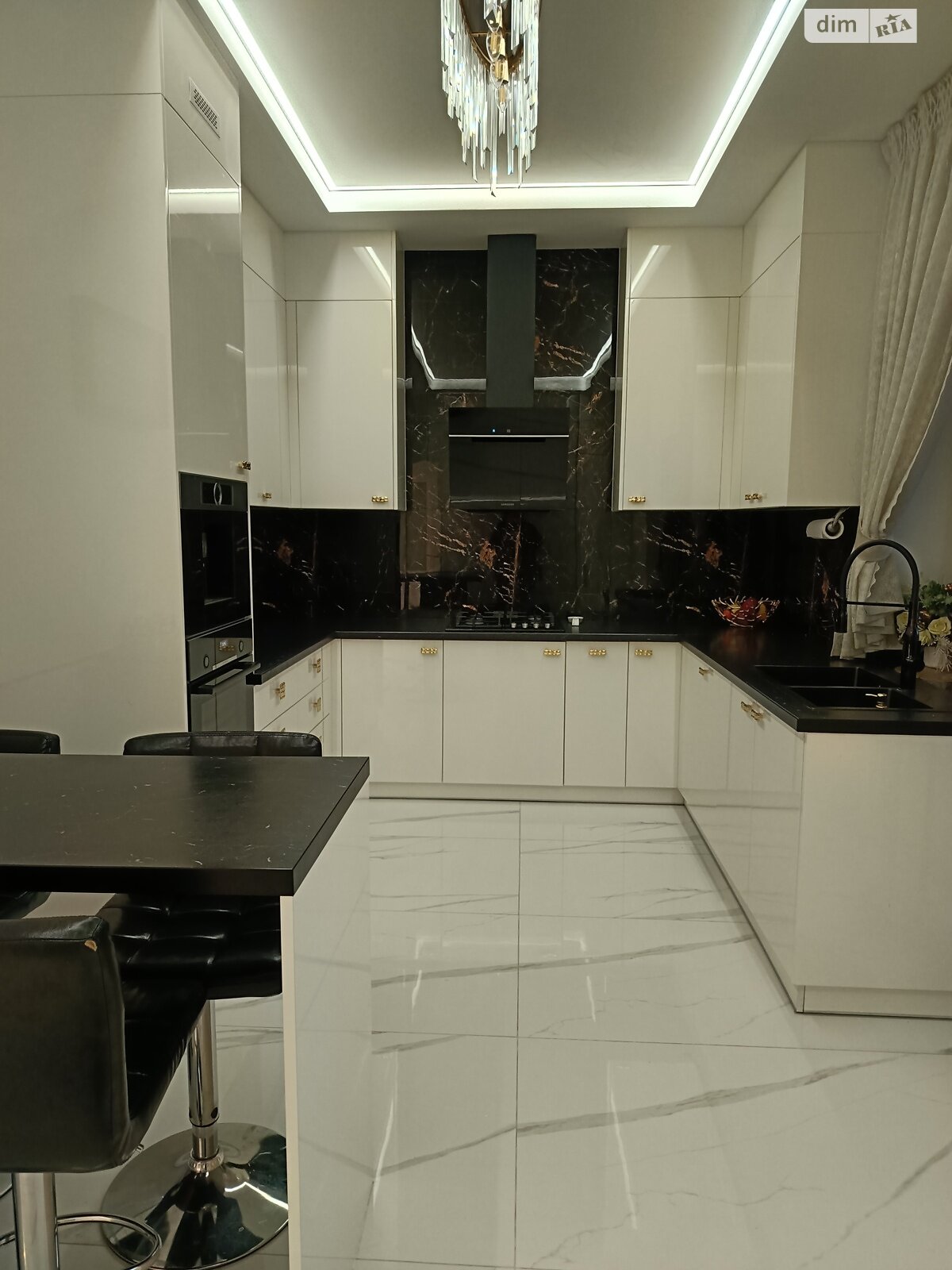 двухэтажный дом, 180 кв. м, кирпич. Продажа в Петрикове фото 1