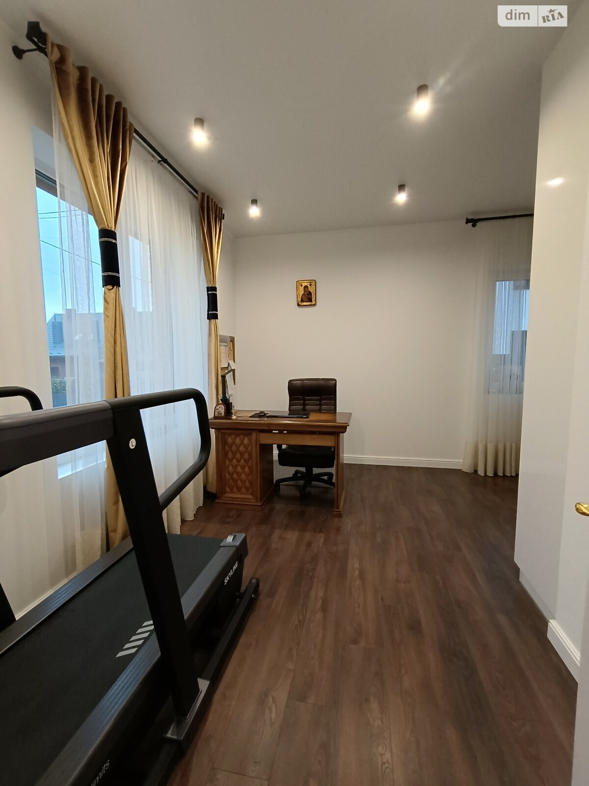 двухэтажный дом, 180 кв. м, кирпич. Продажа в Петрикове фото 1