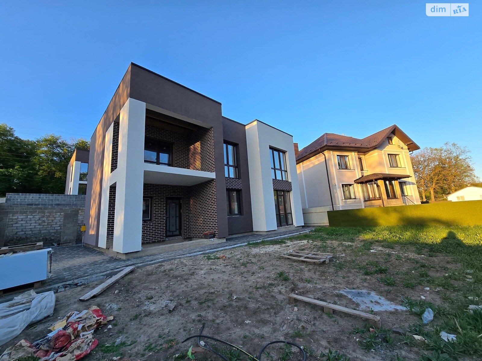двоповерховий будинок з гаражем, 140 кв. м, цегла. Продаж в Тернополі, район Гаї фото 1 двоповерховий будинок з гаражем, 140 кв. м, цегла. Продаж в Тернополі, район Гаї фото 1