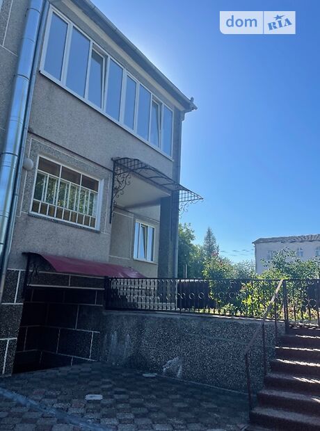 двухэтажный дом с садом, 390 кв. м, кирпич. Продажа в Гаях-Шевченковских (Тернопольская обл.) фото 1 двухэтажный дом с садом, 390 кв. м, кирпич. Продажа в Гаях-Шевченковских (Тернопольская обл.) фото 1